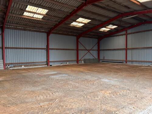 Foto - Hallenstellplatz Wohnwagen Wohnmobil Boot