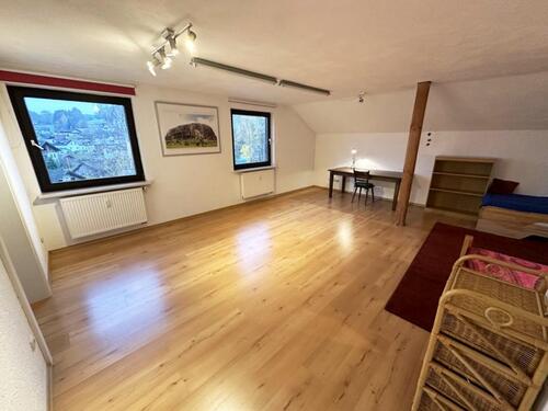 Foto - Helle Dachgeschosswohnung in Blaibach