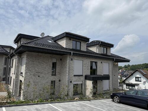 Foto - **Modern, Geräumig, Familiär: Das ideale Zuhause für Jedermann !**