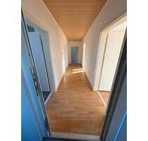 3 ZKB Dachgeschoss Wohnung mit Gaube - Saarlouis