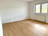 Foto - Attraktive 2-Zimmer-Wohnung mit Balkon in Feldrandlage
