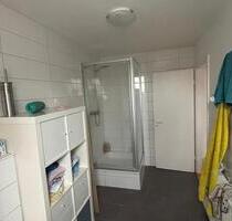 Helle Obergeschosswohnung mit Parkplatz - 900€ Warmmiete - Warendorf