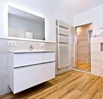 Cuxhaven: Modernes Wohnen in saniertem MFH