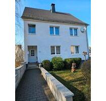 Haus verkaufen - 325.000,00&nbsp;EUR Kaufpreis, ca.&nbsp; 130,00&nbsp;m&sup2; in Marsberg (PLZ: 34431)