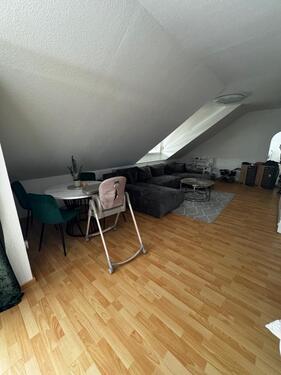 Foto - 2 Zimmer Dachgeschoßwohnung zur Miete in Weiterstadt