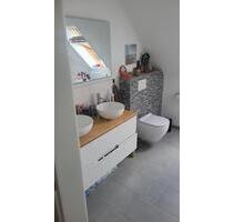 Möblierte helle Dachgeschosswohnung - Hannover Herrenhausen-Stöcken Möblierte helle Dachgeschosswohnung - Hannover Herrenhausen-Stöcken