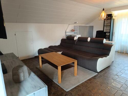 Foto - Dachgeschosswohnung zur Zwischenmiete