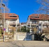 Traumhafte Wohnung mit großem Garten und zwei Tiefgaragenplätzen - Wannweil
