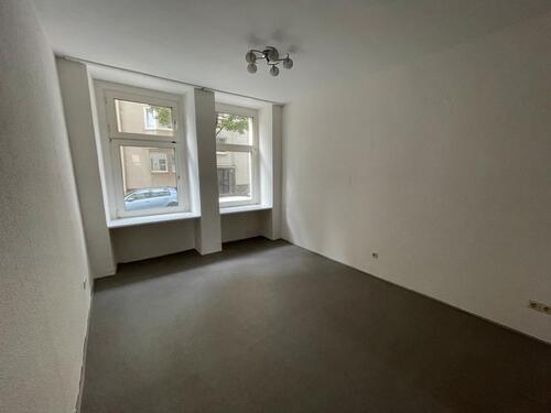 Foto - Helle Altbauwohnung EG 1 Zimmer KDB