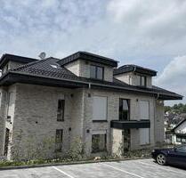 **Souterrain-Wohnung mit Wohlfühl- Terrasse!** - Waldbröl