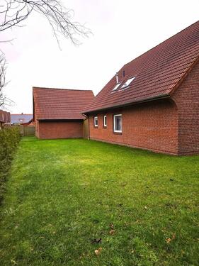 Foto - 6 Zimmer Mehrfamilienhaus, Wohnhaus in Großheide