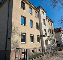 Schöne 3-RAUM Wohnung mit Balkon - Dessau-Roßlau