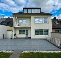 Moderne Dachgeschoss Wohnung Meckenheim - Wachtberg