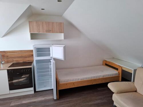 Foto - 1 Zimmer Dachgeschoßwohnung zur Miete in Baunatal
