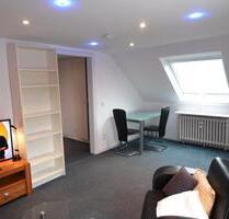 Schillerplatz Helle Dachgeschoss Whg Für Einzelperson ab 01. 12. - Düsseldorf Stadtbezirk 2