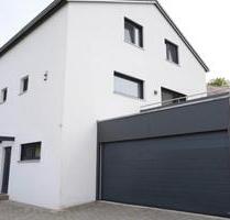 Doppelhaushälfte zu vermieten - 1.550,00 EUR Kaltmiete, in Buch am Erlbach (PLZ: 84172)