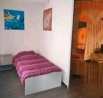 WG zu vermieten - 370,00&nbsp;EUR Kaltmiete, ca.&nbsp; 40,00&nbsp;m&sup2; in Duisburg (PLZ: 47057) Duisburg-Mitte