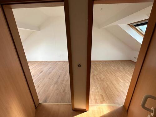 Foto - Dachgeschoßwohnung in Biebertal zur Miete
