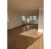 Helle ruhige 3-Zimmer-Wohnung - 690,00&nbsp;EUR Kaltmiete, ca.&nbsp; 87,00&nbsp;m&sup2; in Diekholzen (PLZ: 31199)