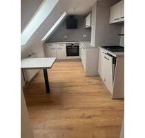 Frisch renovierte 85qm Wohnung - 700,00&nbsp;EUR Kaltmiete, ca.&nbsp; 85,00&nbsp;m&sup2; in Neustadt bei Coburg (PLZ: 96465)