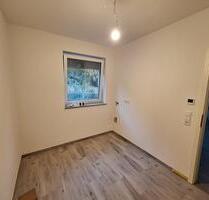 Zu vermieten ab 1.4.2026: Erdgeschosswohnung in Zweifamilienhaus - Osnabrück Gretesch