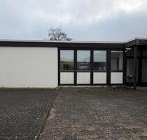 Bungalow mit Garten für Praxis Büro Agentur Wohnen & Arbeiten - Wolfsburg Detmerode