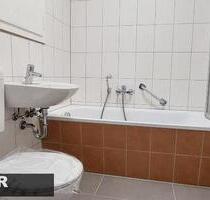 4 Zimmer mit Balkon frisch saniert - Zwickau Neuplanitz