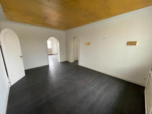 Foto - Penthouse Wohnung 4 Zi, Gäste WC, Aufzug, Balkon, Kamin, Garage