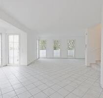 Großzügige und renovierte Doppelhaushälfte am Steinberg - Hofheim am Taunus