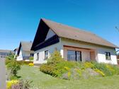 Foto - Freistehendes Einfamilienhaus mit Garage in guter Lage
