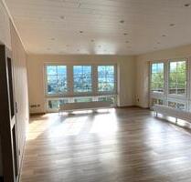 Schöne und vollst. renovierte 3-Raum-Maisonette-Wohnung - Bad Karlshafen