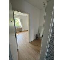 TOP LAGE in DEUTZ !! komplett sanierte Wohnung mit neuer Küche ! - Köln Mülheim