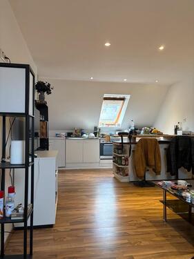 Foto - Dachgeschoss Wohnung - Nähe vom Bahnhof Delmenhorst