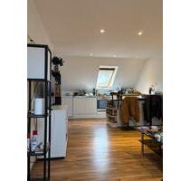 Dachgeschoss Wohnung - Nähe vom Bahnhof Delmenhorst