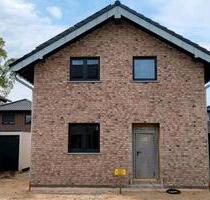 Freist. Einfamilienhaus in Heinsberg-Porselen zu vermieten!