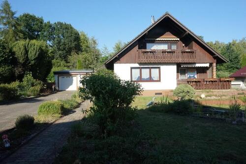 Foto - Zweifamilienhaus in idyllischer Ortsrandlage Oberthulba
