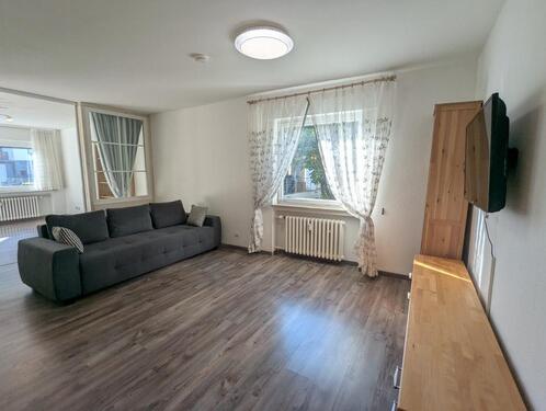 Foto - Teilmöblierte 3-Zimmer-Whg mit 2 Balkonen, Garten und Tiefgarage