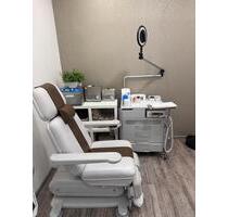 Untermiete: Moderner Raum in Kosmetikschule Stuttgart Stadtmitte - Göppingen