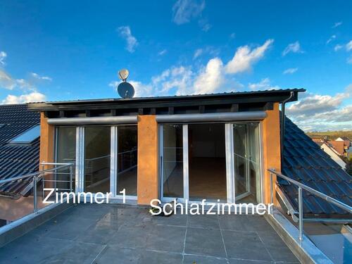 Foto - Helle 4-Zimmer-DG-Wohnung mit großem Süd-Balkon zu vermieten