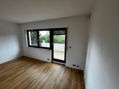 Foto - Helle 2,5 Zimmerwohnung mit Balkon in zentraler Lage