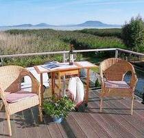 Ferienhaus mit Angelsteg, Panoramablick direkt am See am Balaton - Nürnberg Gärten bei Wöhrd Ferienhaus mit Angelsteg, Panoramablick direkt am See am Balaton - Nürnberg Gärten bei Wöhrd