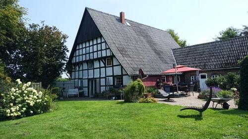 Foto - Melle - Kotten in fast Alleinlage mit liebevoll angelegtem Garten