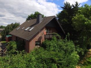 Foto - Ruhig gelegene DG-Einliegerwohnung in einem Einfamilienhaus in Alleinlage