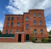 Ihr Büro-Highlight in Magdeburg: Elblage, Domblick, Komfort, Fahrstuhl – worauf warten Sie noch?