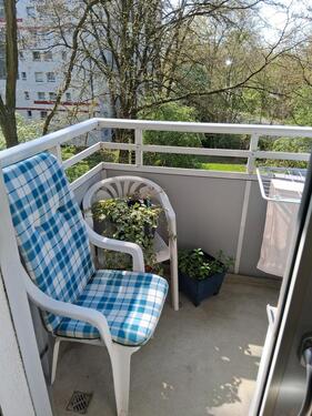 Foto - °°° Kleine 2,0 Zimmer-Wohnung im 3.OG, mit Aufzug °°°
