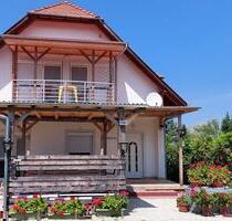 Ferienhaus mit Pool, WLAN etc. am Balaton direkt am See - Nürnberg Gärten bei Wöhrd Ferienhaus mit Pool, WLAN etc. am Balaton direkt am See - Nürnberg Gärten bei Wöhrd