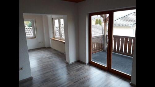 Foto - Lichtdurchflutete 3,5-Zimmer-Eigentumswohnung mit Balkon