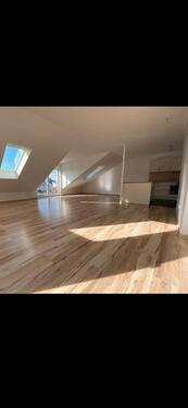 Foto - Exclusive 3,5 Zimmer-Wohnung mit Balkon und EBK in Griesheim