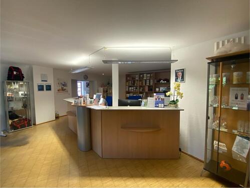 Foto - Schöne Büro- Praxisfläche mitten in Kirchbauna