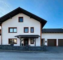 Freistehendes KfW 55 Einfamilienhaus mit Einliegerwohnung . - Bogen